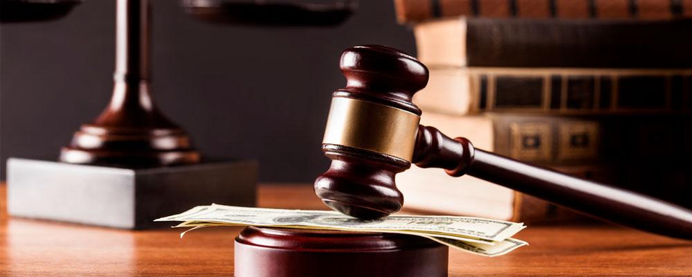 Downers Grove business litigation attorney